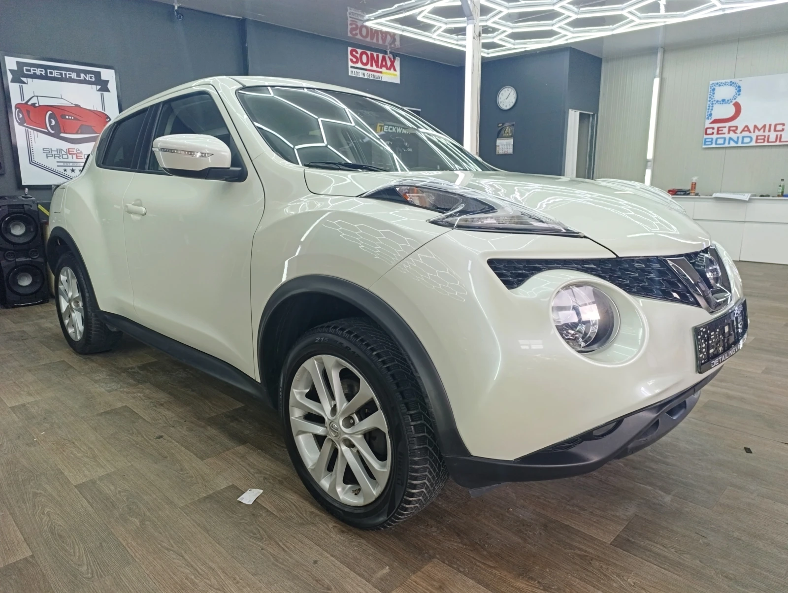 Nissan Juke 1.6i Xtronic - изображение 9