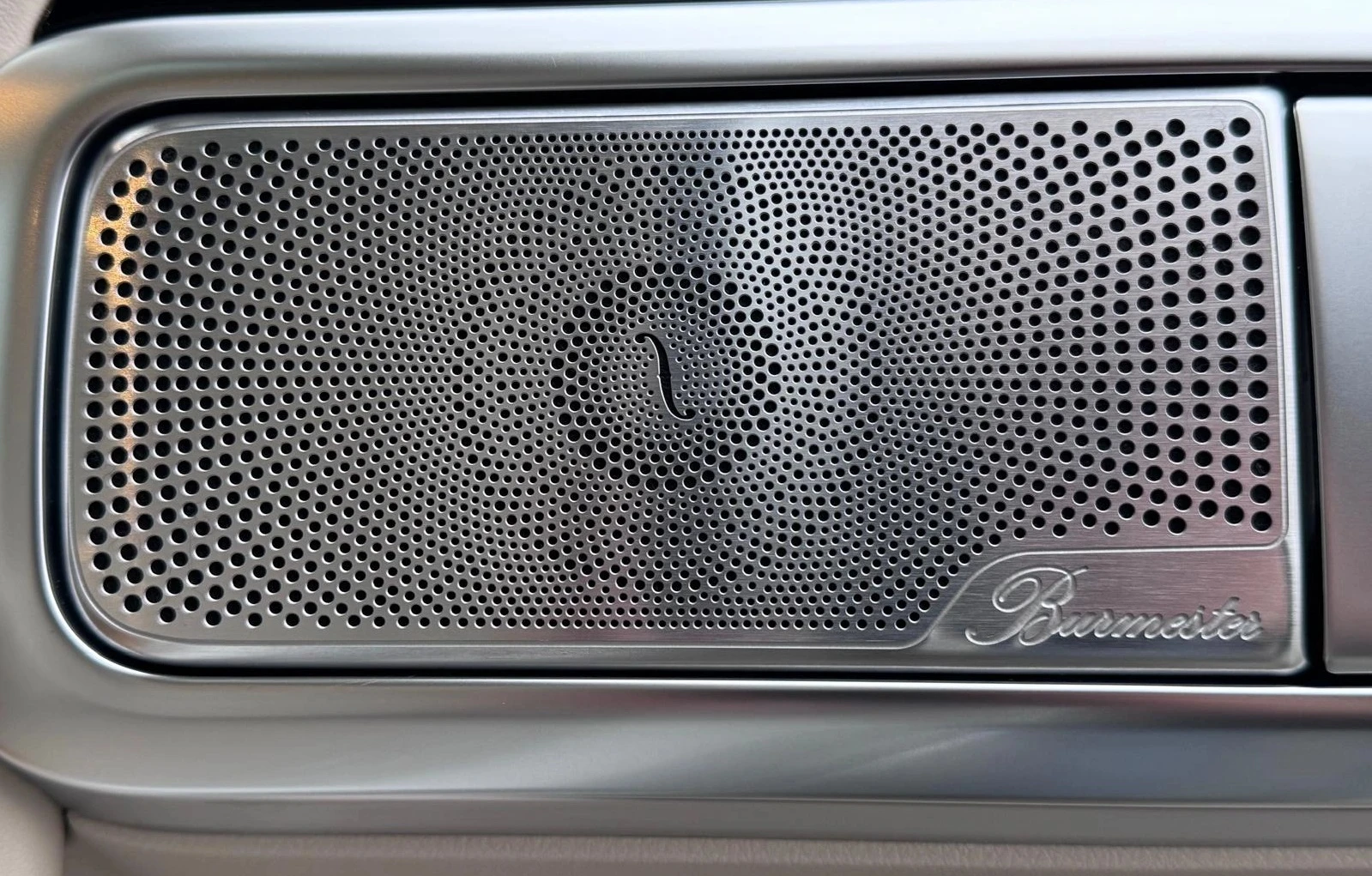 Mercedes-Benz G 63 AMG 4x4 V8 - изображение 10