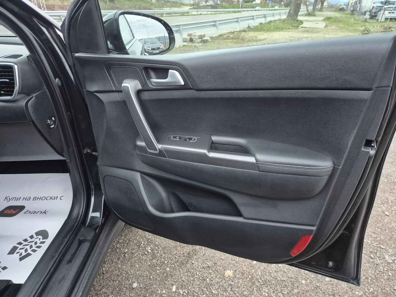 Kia Sportage 1, 7CRDI/КАМЕРА/НАВИГАЦИЯ, снимка 7 - Автомобили и джипове - 54257266