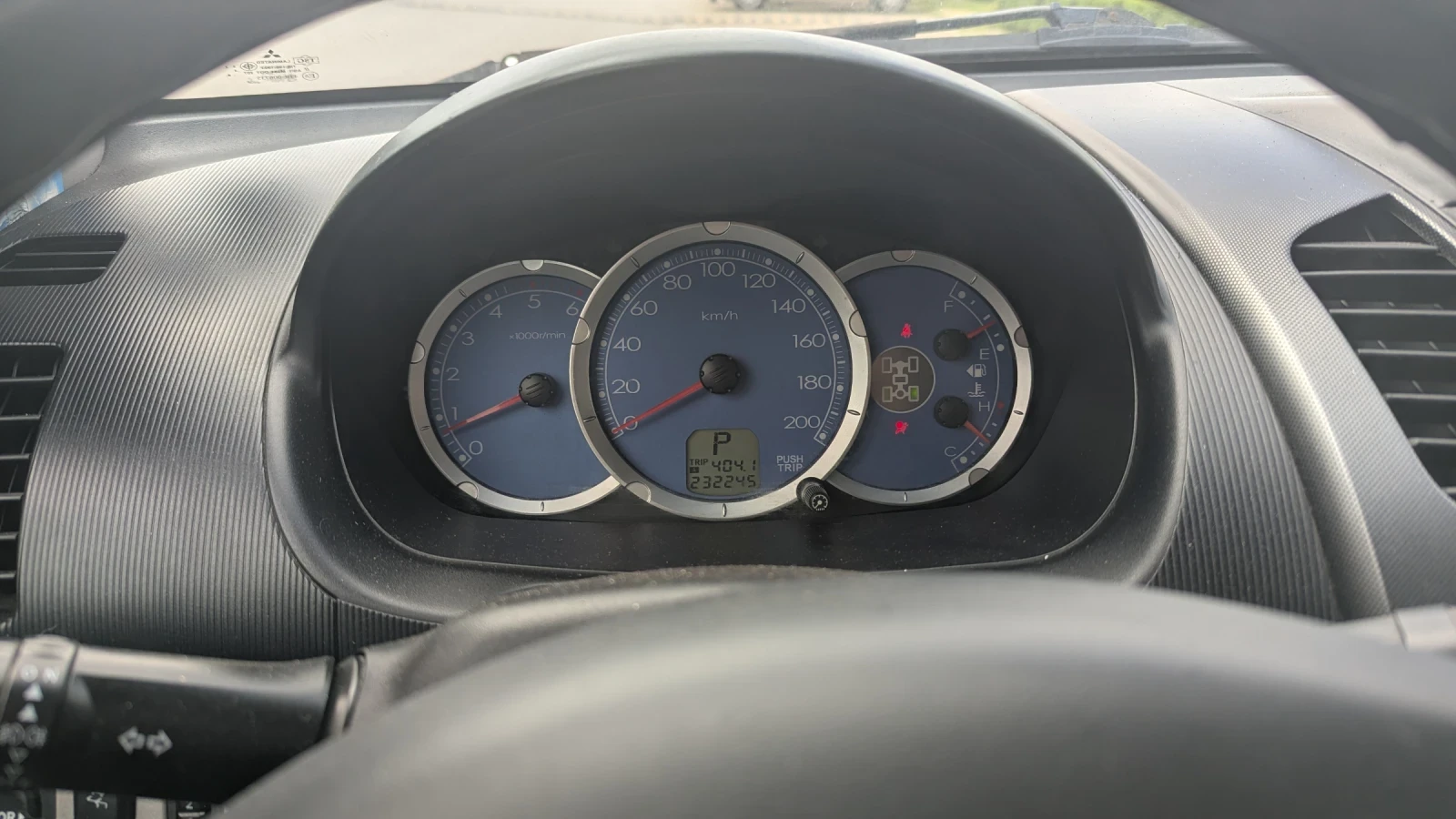 Mitsubishi L200, снимка 11 - Автомобили и джипове - 54594211
