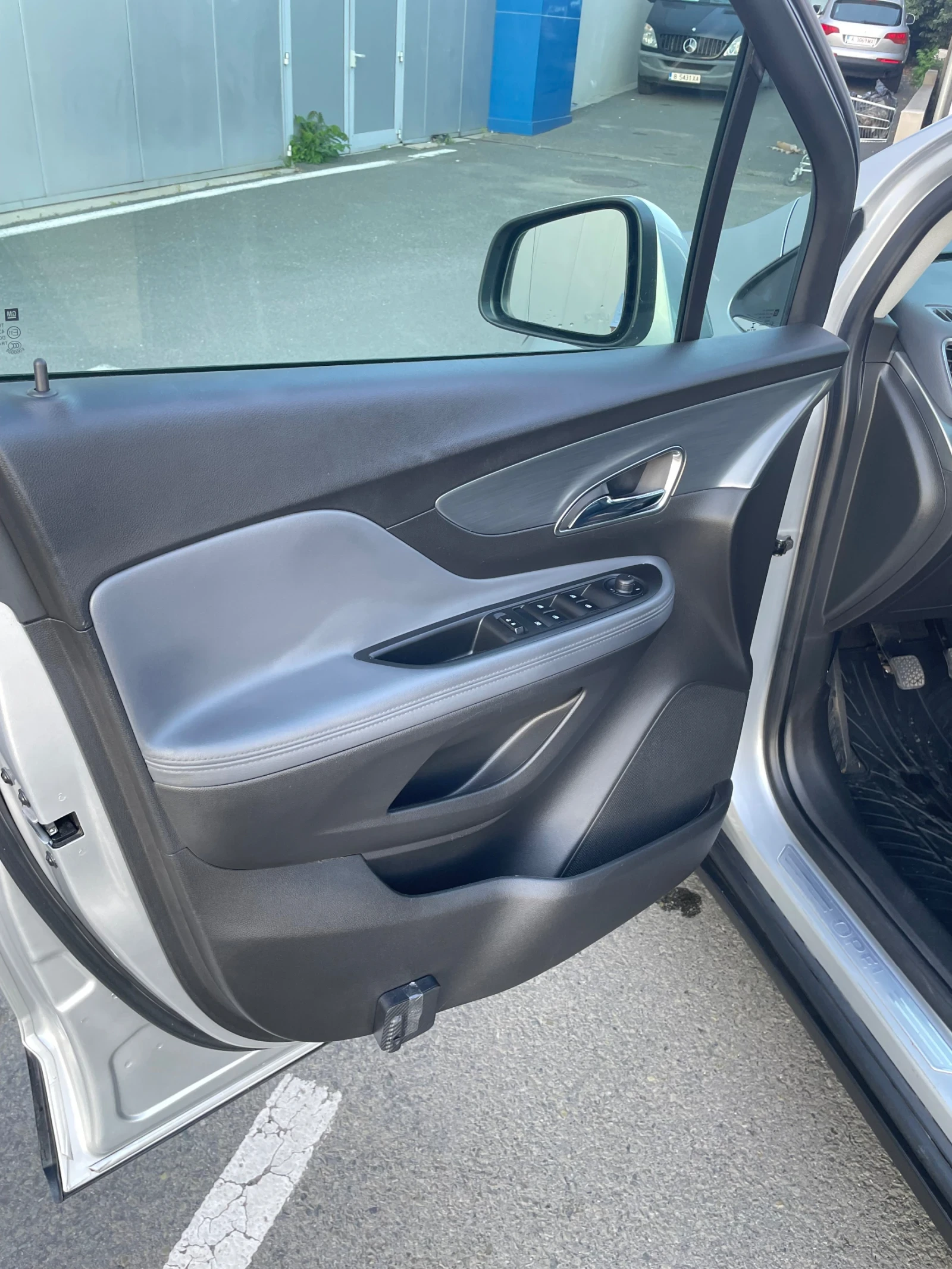 Opel Mokka, снимка 10 - Автомобили и джипове - 55084105