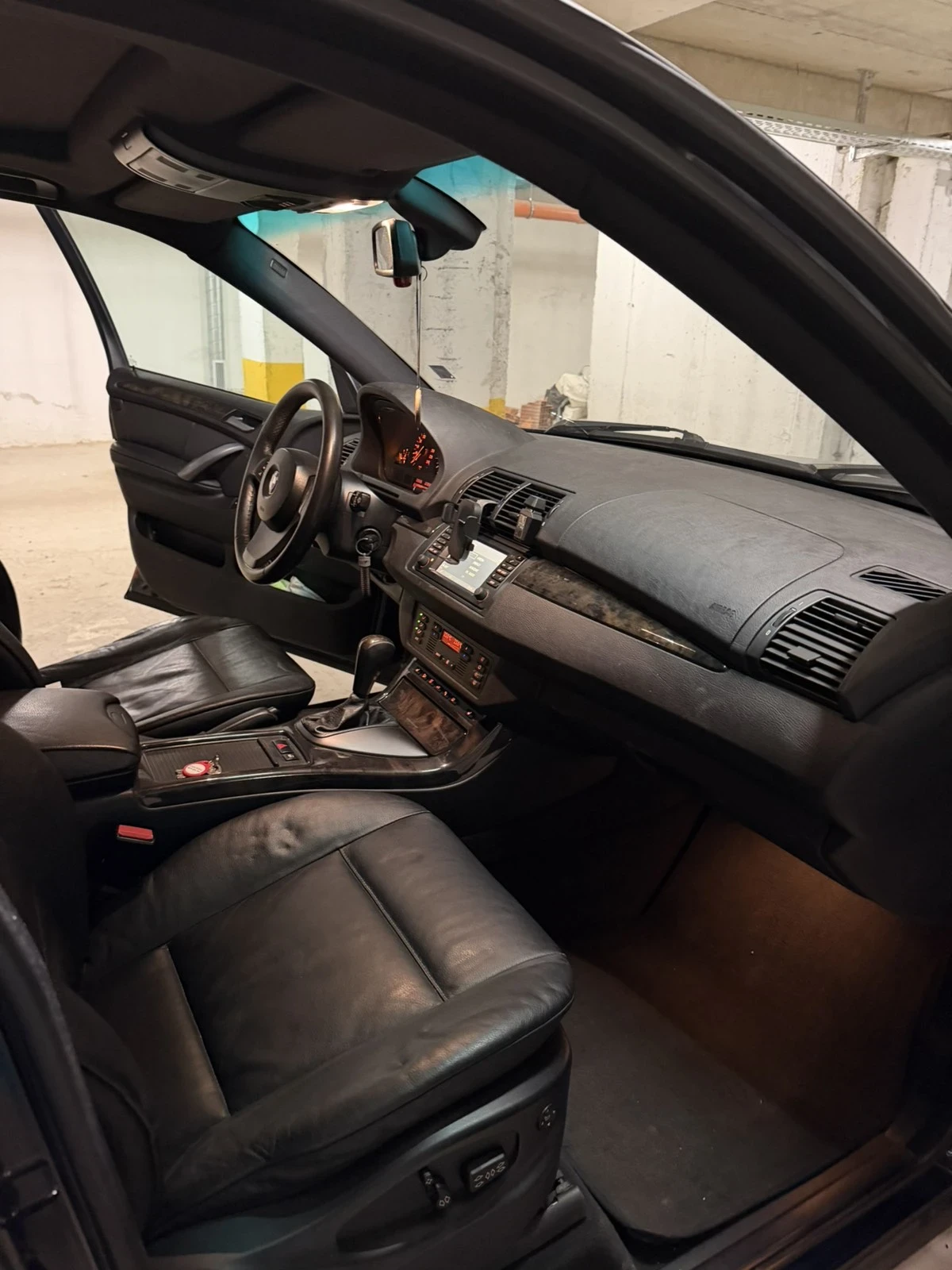 BMW X5, снимка 14 - Автомобили и джипове - 56137704