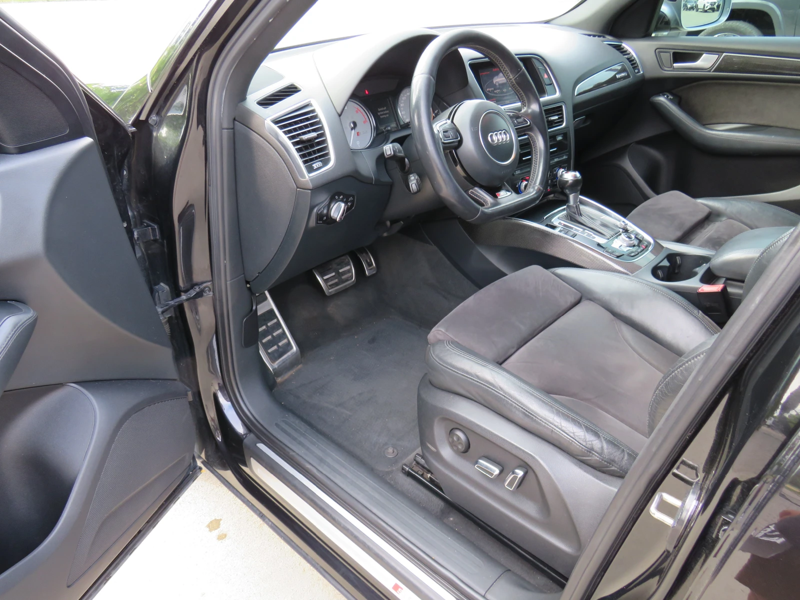 Audi SQ5 * 313к.с 8ZF CARBON* , снимка 8 - Автомобили и джипове - 56233928