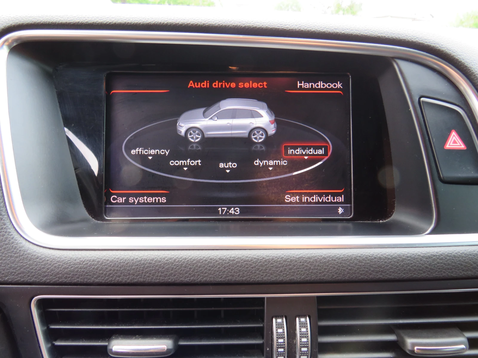Audi SQ5 * 313к.с 8ZF CARBON* , снимка 13 - Автомобили и джипове - 56233928