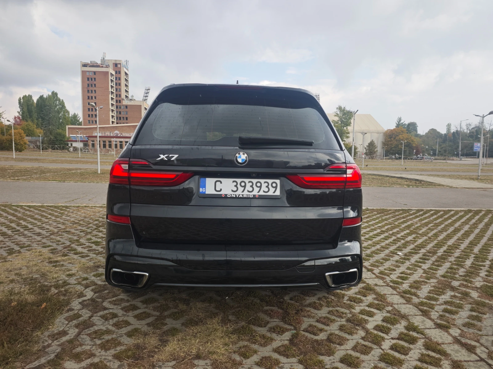 BMW X7 M pack Shadow Line, снимка 5 - Автомобили и джипове - 56530205