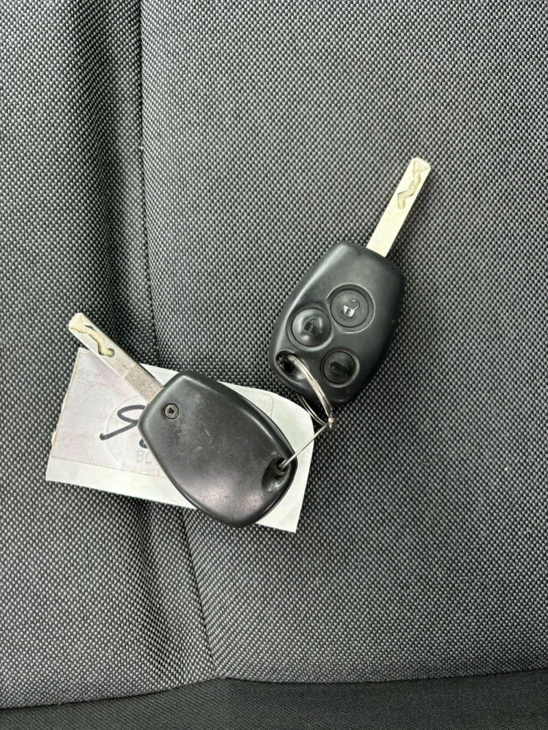 Renault Master 2.3tdci 6аsi evro6, снимка 14 - Бусове и автобуси - 50040765