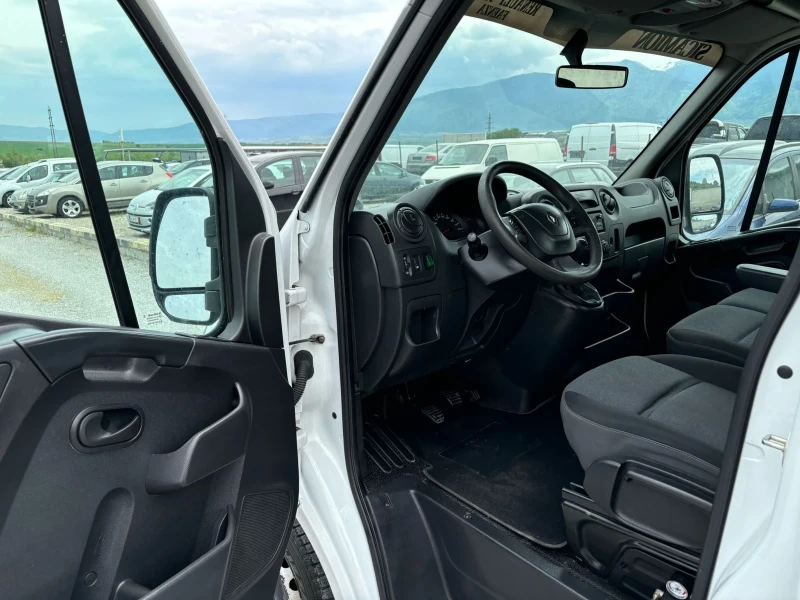 Renault Master 2.3tdci 6аsi evro6, снимка 11 - Бусове и автобуси - 50040765