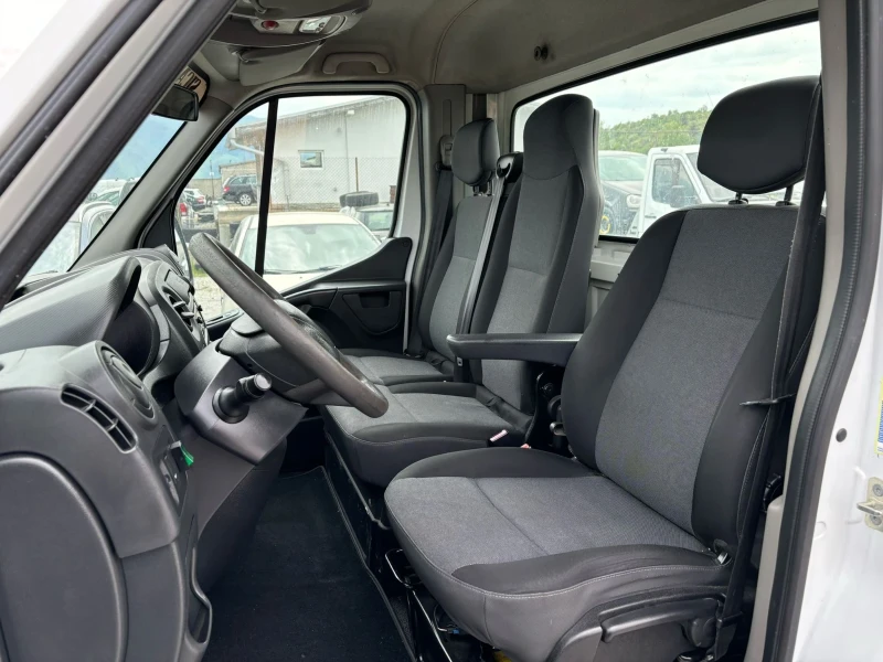 Renault Master 2.3tdci 6аsi evro6, снимка 8 - Бусове и автобуси - 50040765