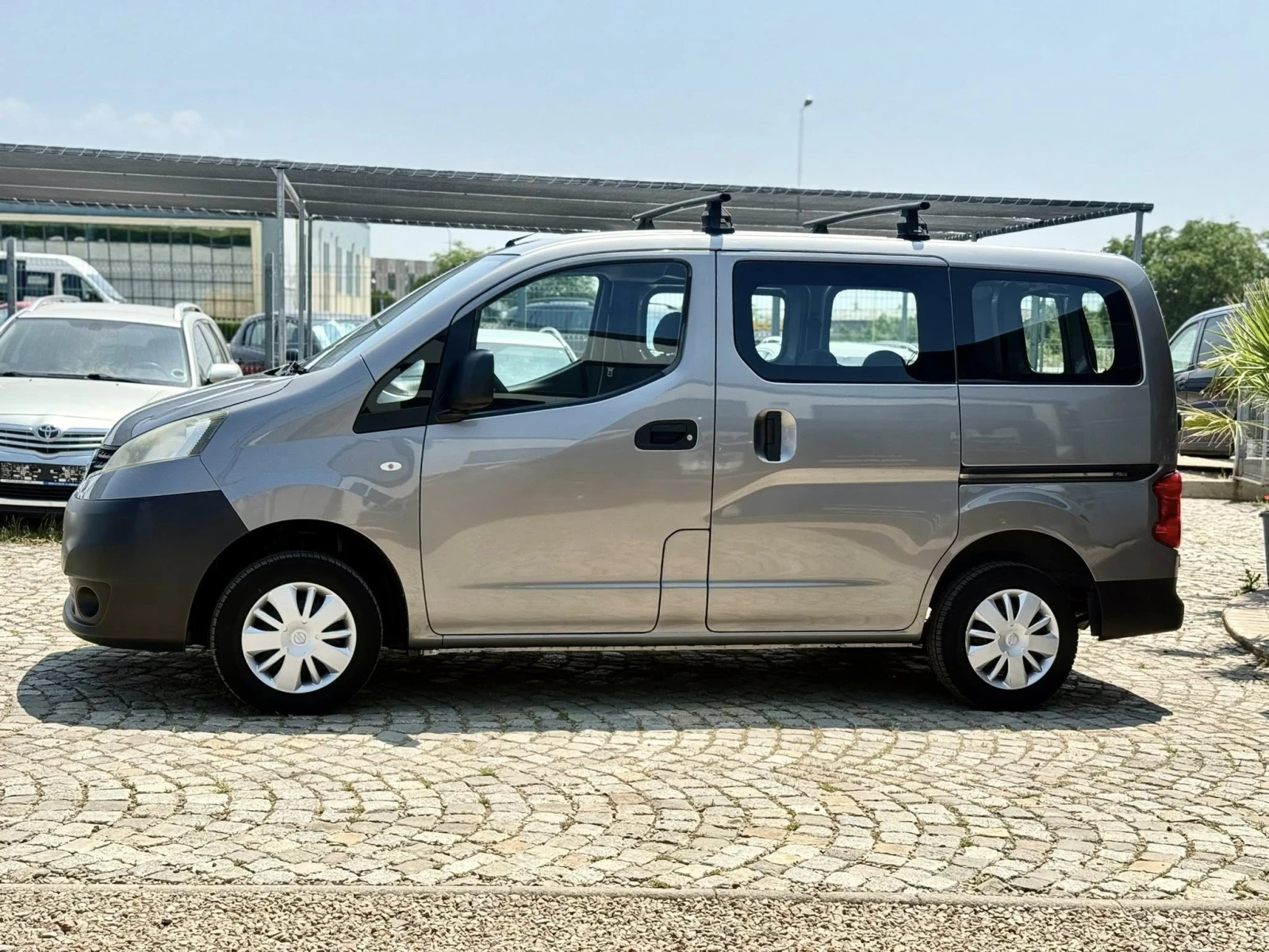 Nissan NV200 1.6 - изображение 2