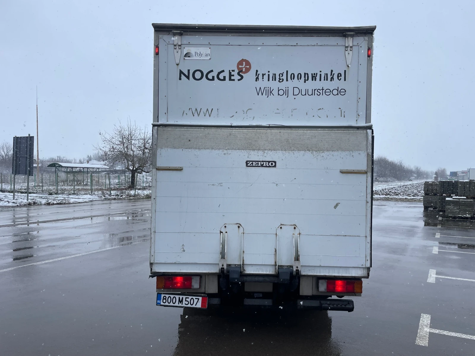 Mercedes-Benz Sprinter Само фургона с падащ борд! - изображение 9