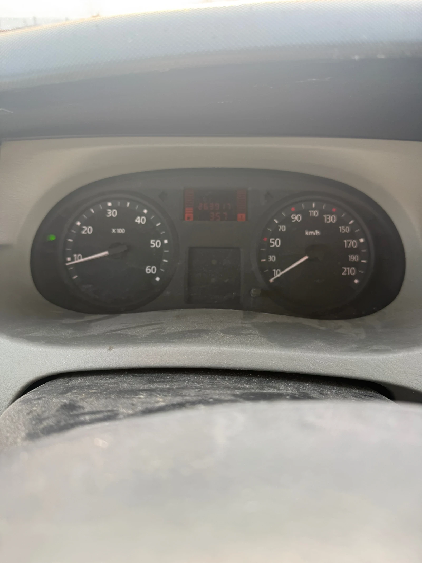 Renault Trafic 2.0 115 8+ 1 maxi klima - изображение 9