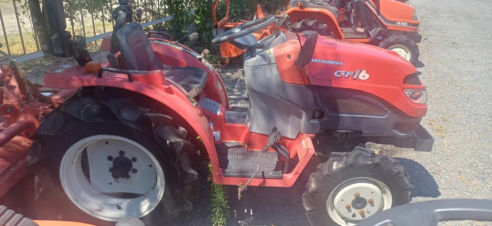Трактор Mitsubishi GF16, снимка 2 - Селскостопанска техника - 55524118