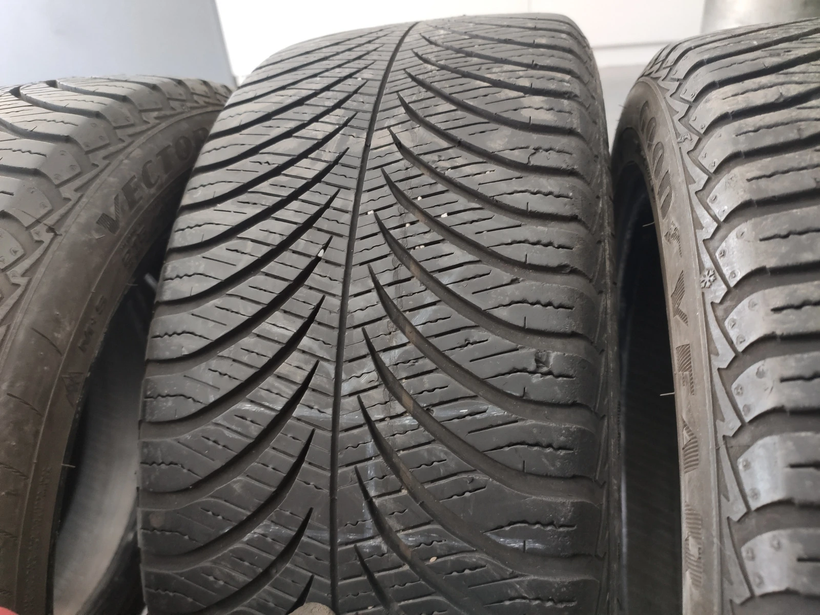 215/45R16 | Mobile.bg   10