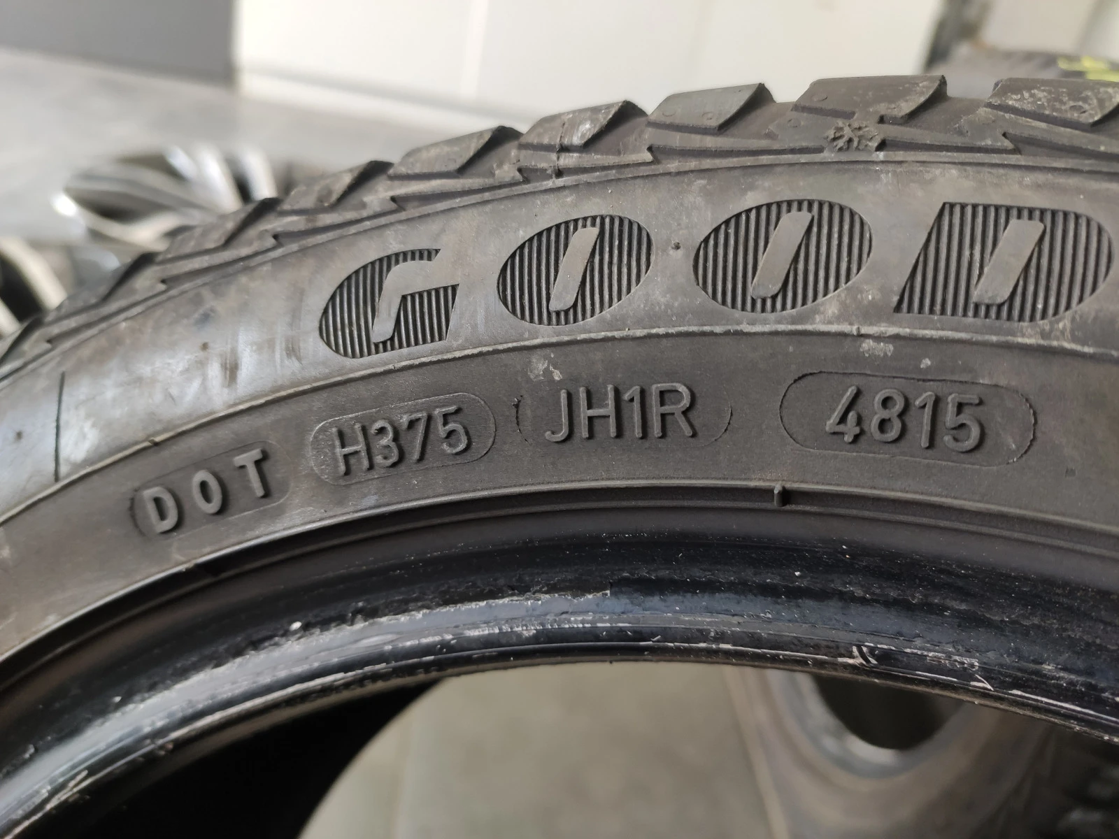  215/45R16 | Mobile.bg   12