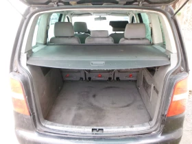 VW Touran 4 цилиндра, снимка 6