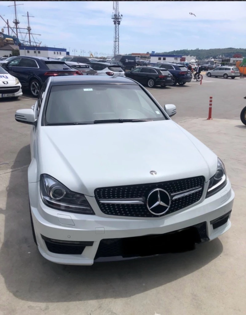 Mercedes-Benz C 220, снимка 1 - Автомобили и джипове - 46529906