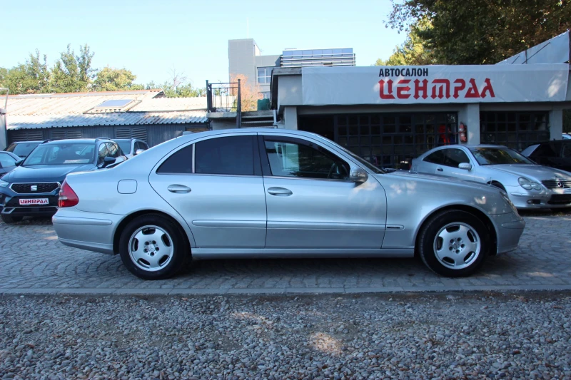 Mercedes-Benz E 220 CDI  С РЕГИСТРАЦИЯ   , снимка 4 - Автомобили и джипове - 51930517