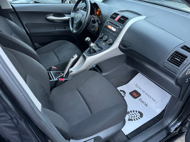 Toyota Auris 1.4 D4D SPORT LINE 90 к.с , снимка 10 - Автомобили и джипове - 52830000