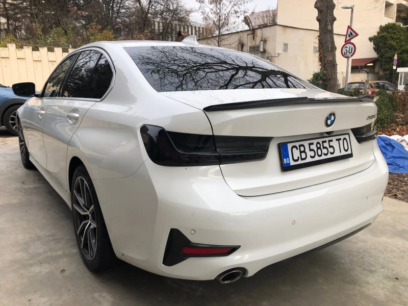 BMW 330 SDrive, снимка 4 - Автомобили и джипове - 53007470