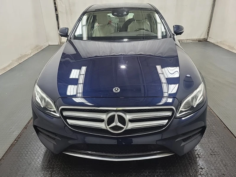 Mercedes-Benz E 400 CARFAX, снимка 6 - Автомобили и джипове - 53293005