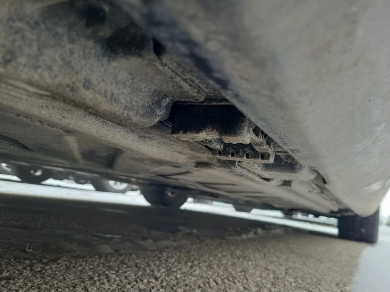 Mercedes-Benz E 400 CARFAX, снимка 16 - Автомобили и джипове - 53293005