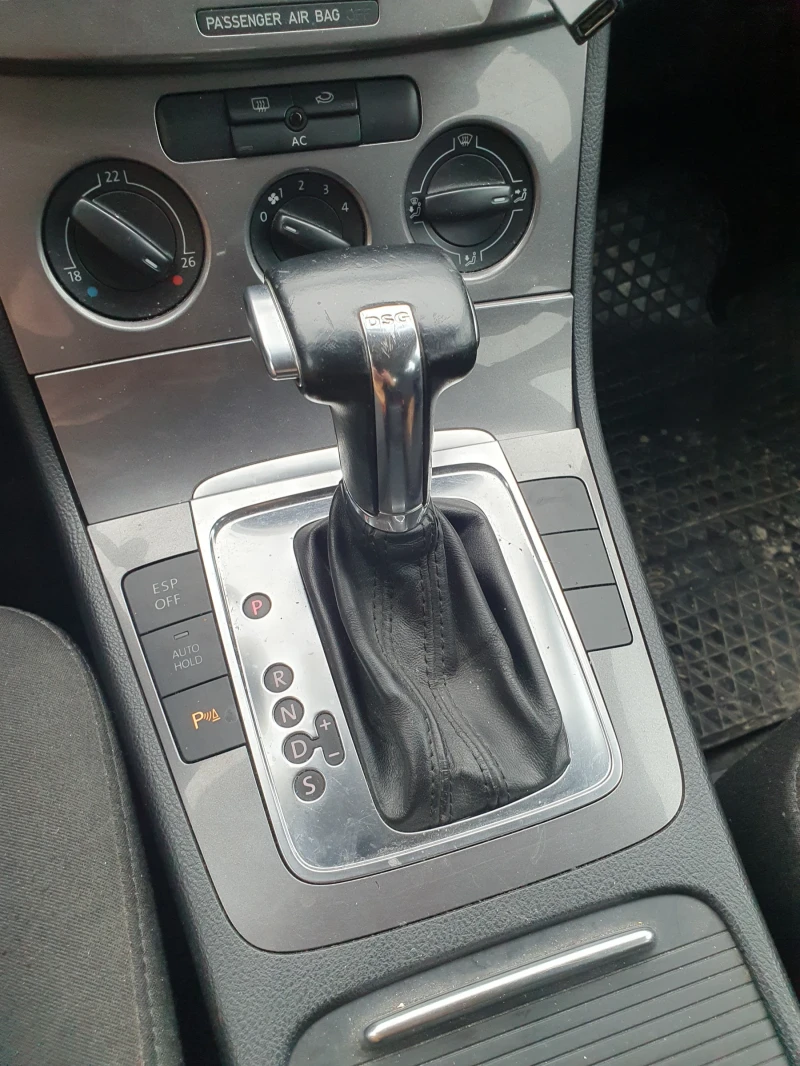 VW Passat, снимка 7 - Автомобили и джипове - 53419483