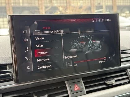 Audi A4 Allroad quattro Premium 45TFSI* АвтоКредит* (Цена до БГ) , снимка 17 - Автомобили и джипове - 54005516