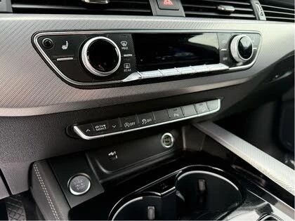 Audi A4 Allroad quattro Premium 45TFSI* АвтоКредит* (Цена до БГ) , снимка 13 - Автомобили и джипове - 54005516