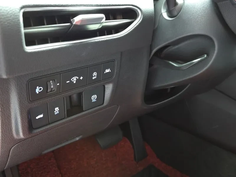 Hyundai Sonata 2.0 - САМО 30% АВАНС, снимка 15 - Автомобили и джипове - 55940393