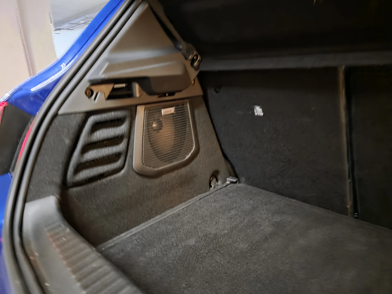 Renault Clio TEHNO, снимка 4 - Автомобили и джипове - 50868631
