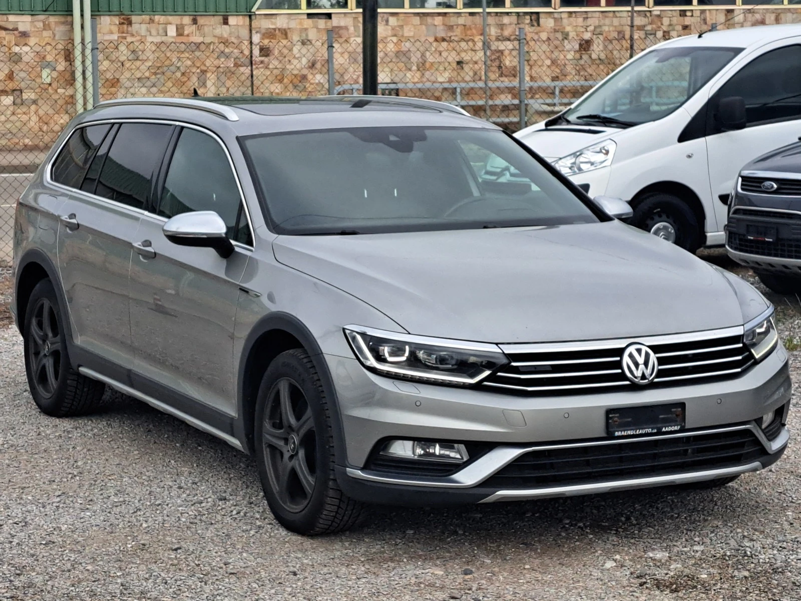 VW Passat 2.0tdi 4x4 239к.с. Автомат  ALLTRACK  - изображение 3