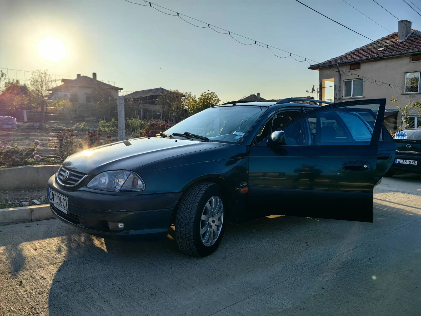 Toyota Avensis  - изображение 5
