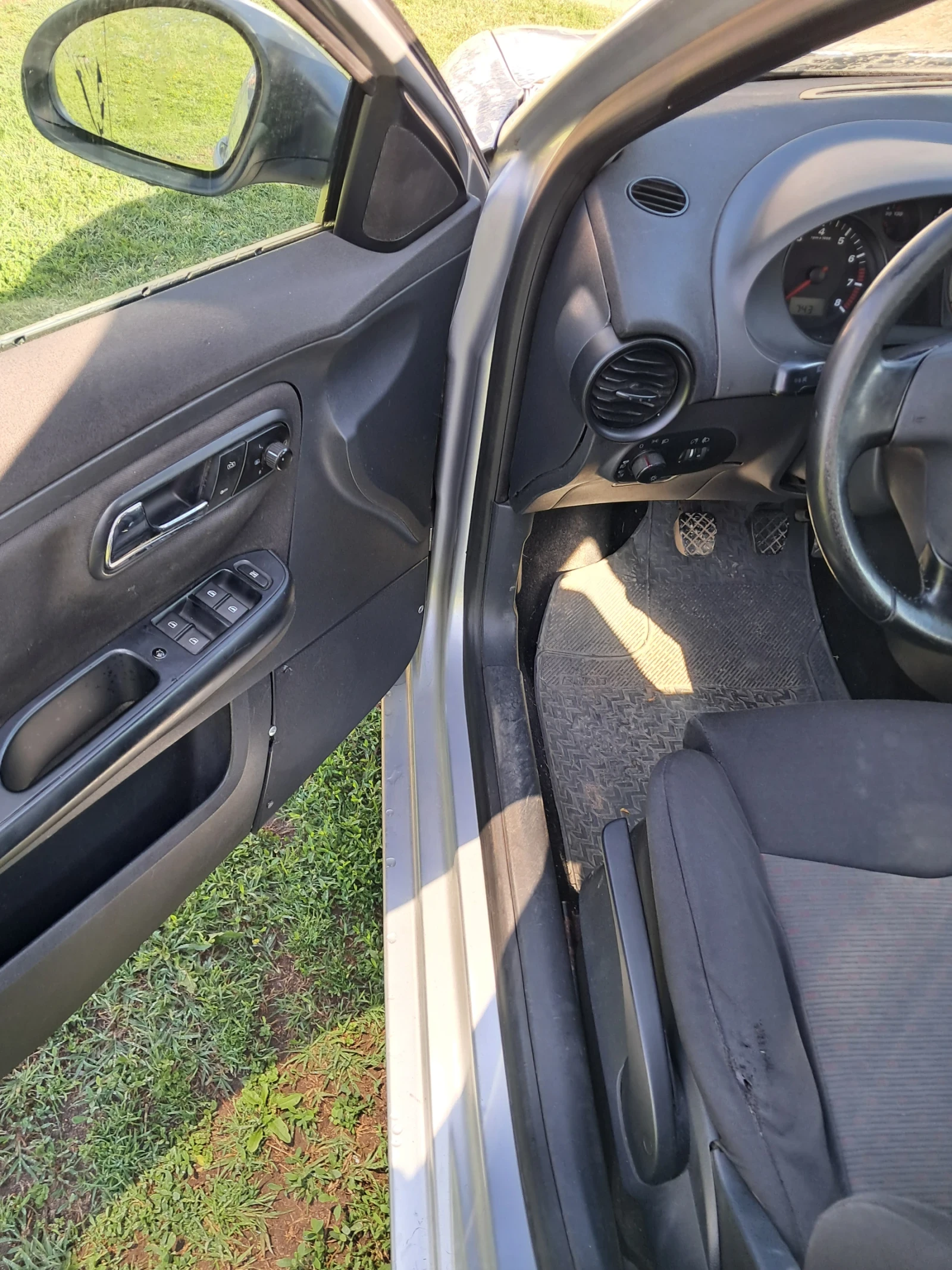 Seat Ibiza  - изображение 5