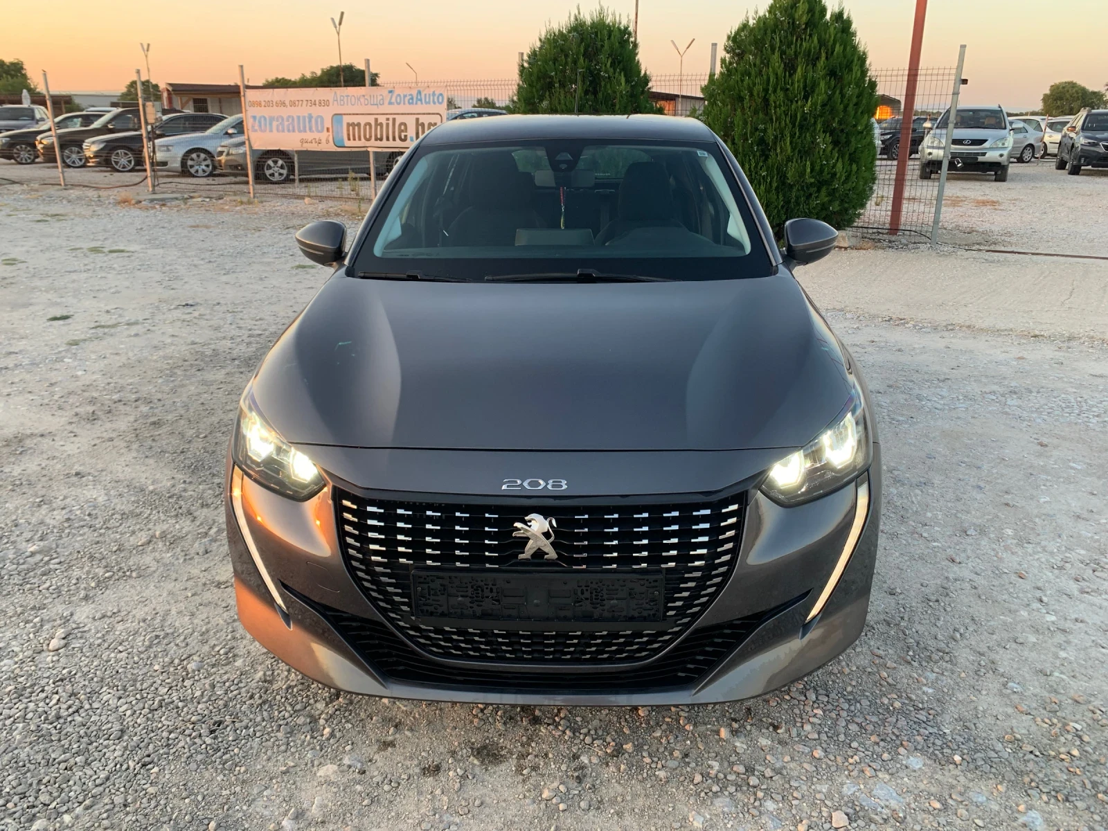 Peugeot 208 1.2benzin - изображение 3