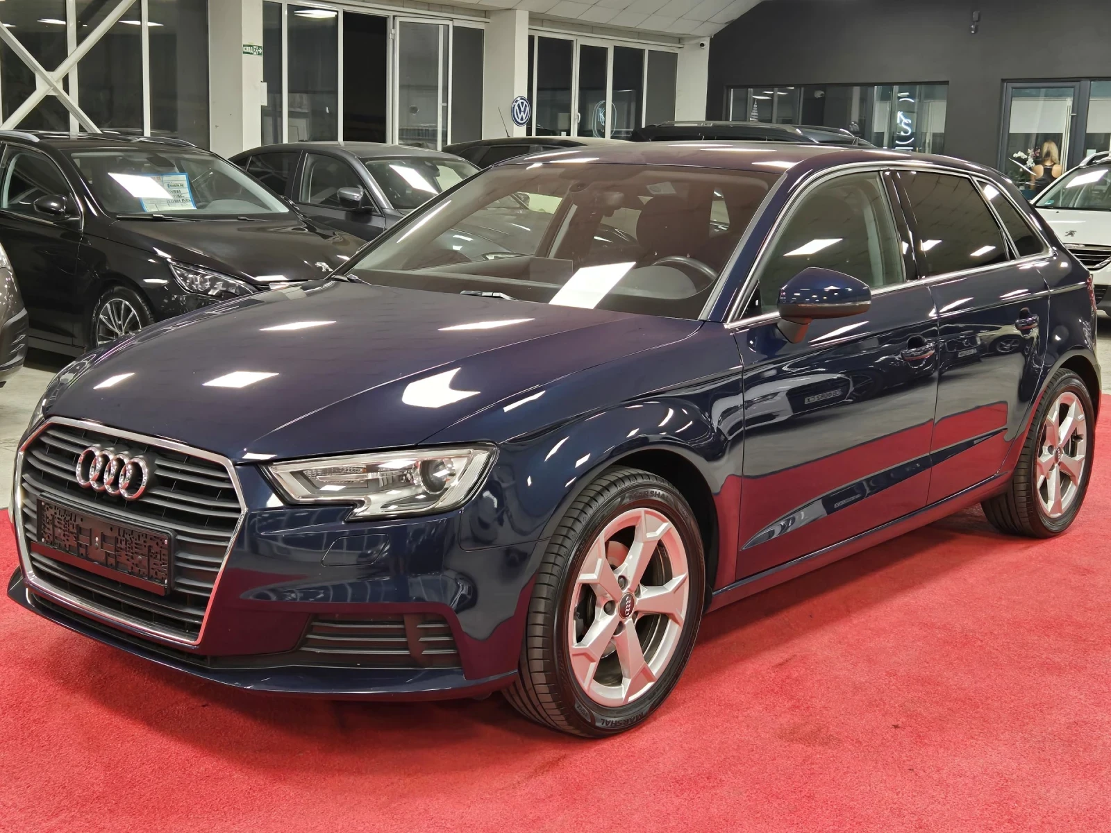 Audi A3 Sportback / Автоматик / 6лв на 100км - изображение 3