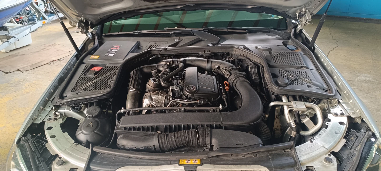 Mercedes-Benz C 180  - изображение 10