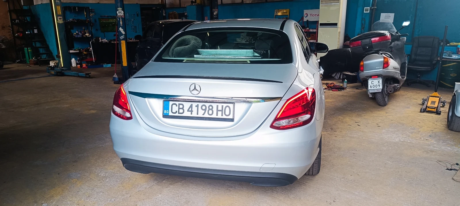 Mercedes-Benz C 180  - изображение 3