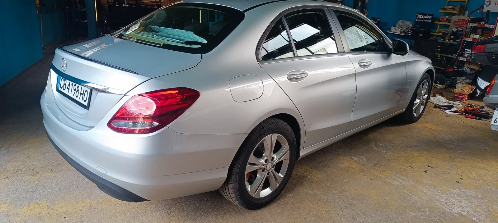 Mercedes-Benz C 180  - изображение 4