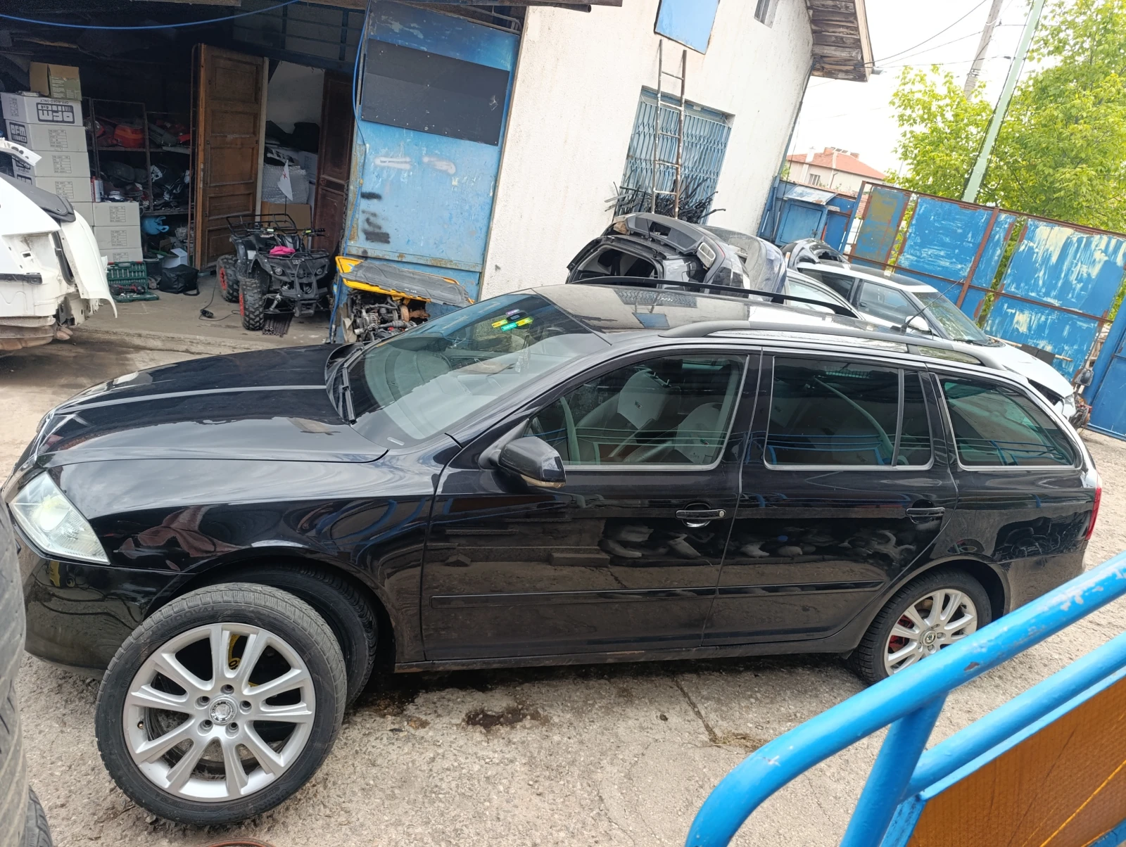 Skoda Octavia 2.0TDI VRS  - изображение 4