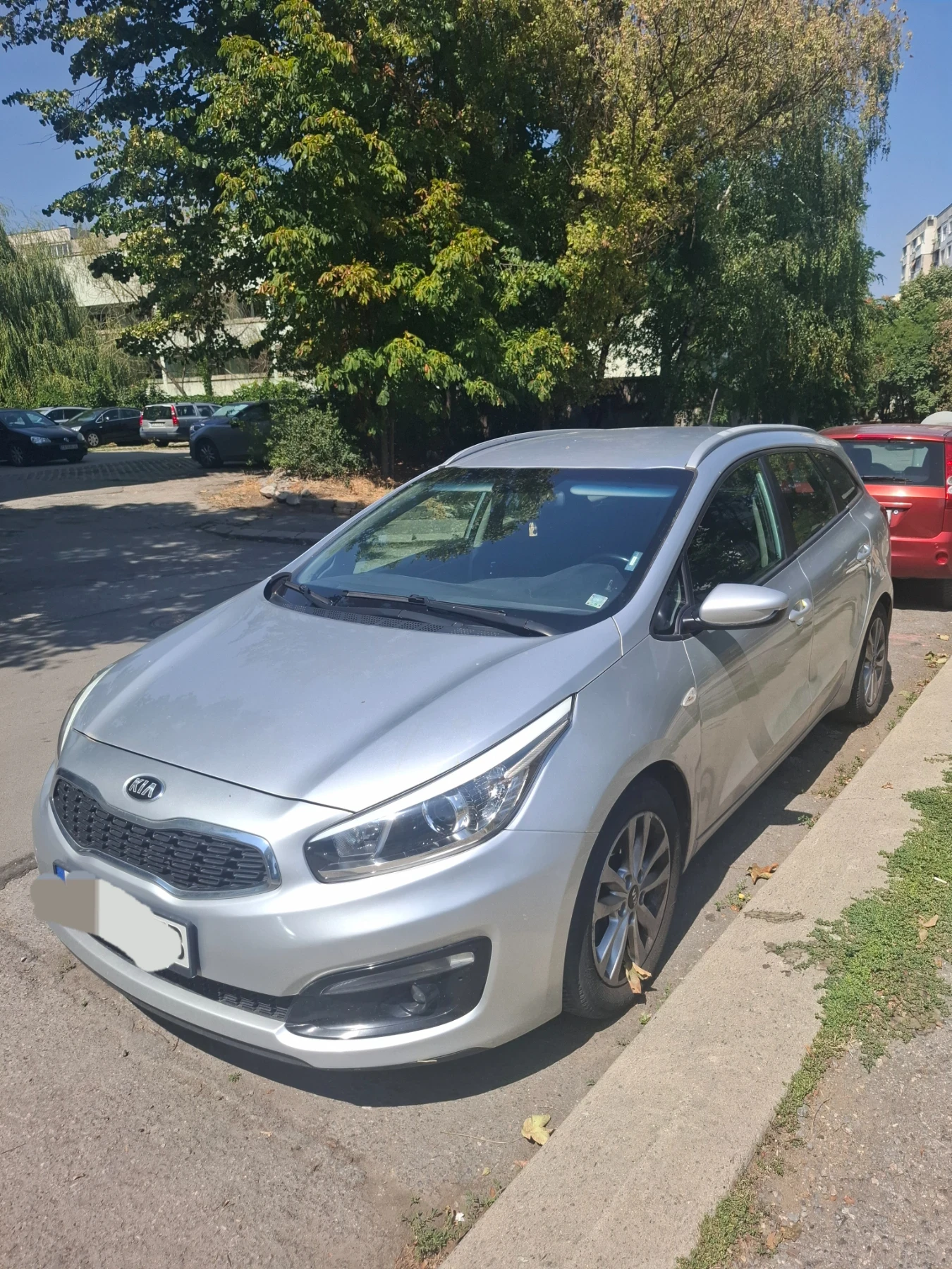 Kia Ceed SW - изображение 2
