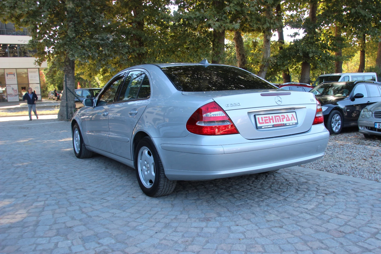 Mercedes-Benz E 220 CDI  С РЕГИСТРАЦИЯ    - изображение 7