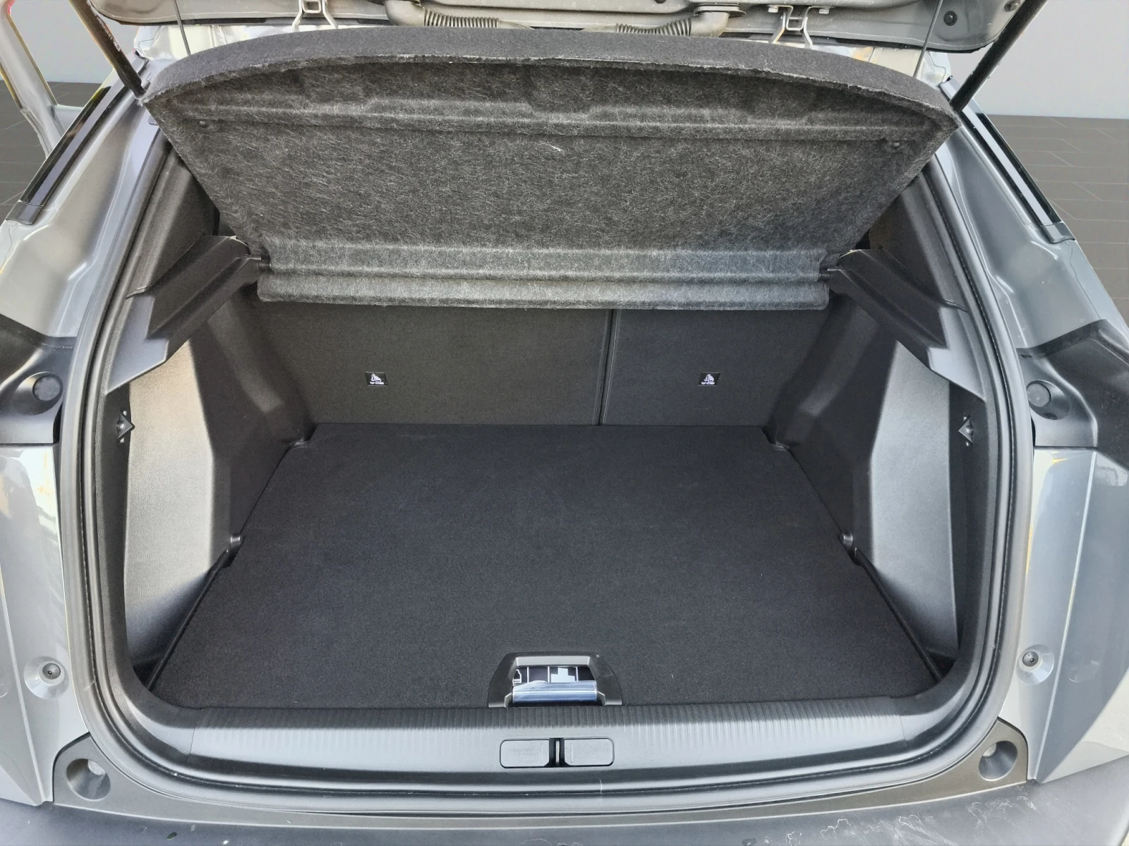 Peugeot 2008 КЛИЕНТСКИ АВТОМОБИЛ | Mobile.bg — изображение 13