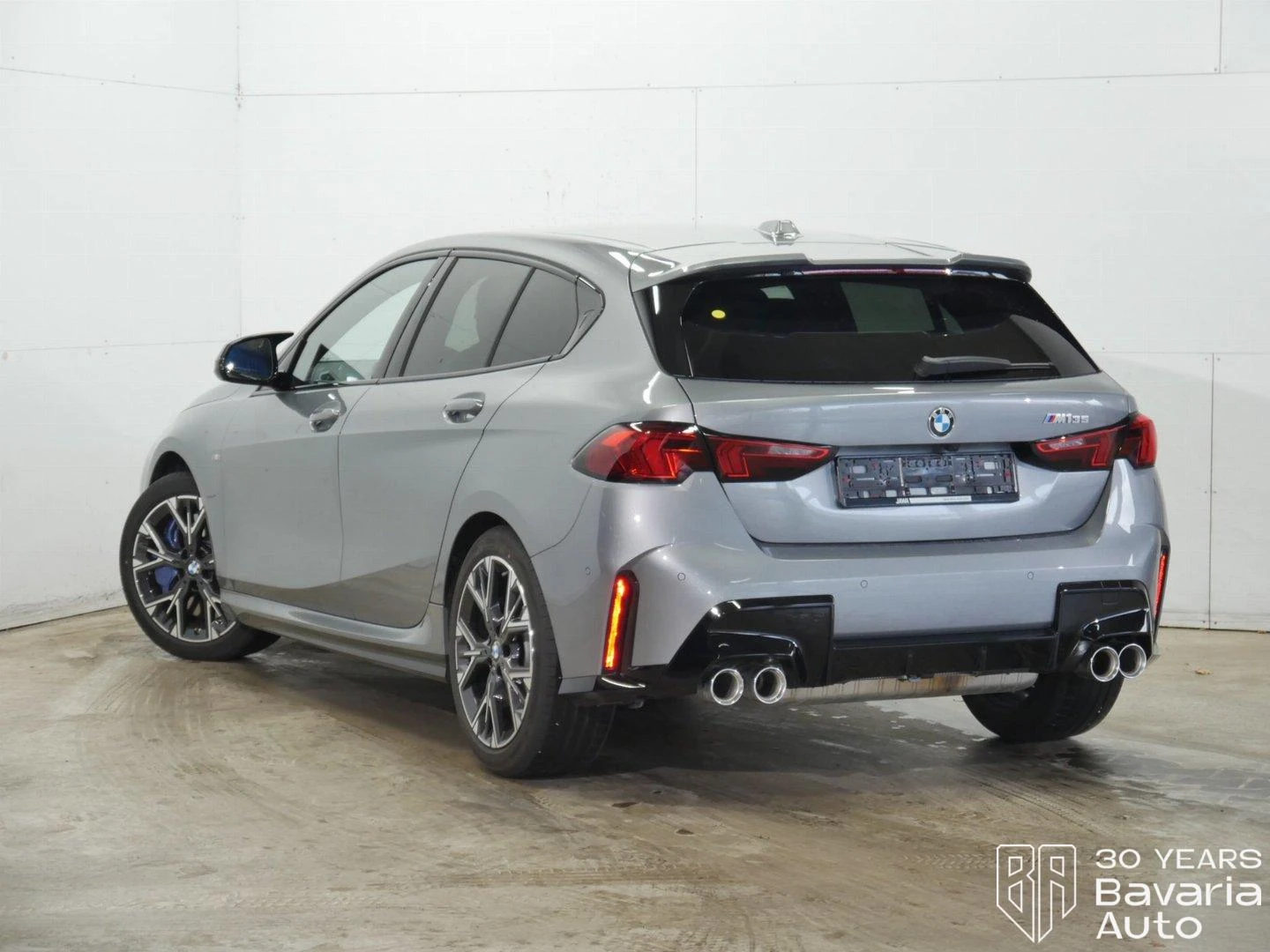 BMW 135 M135i xDrive Steptronic | Mobile.bg   2