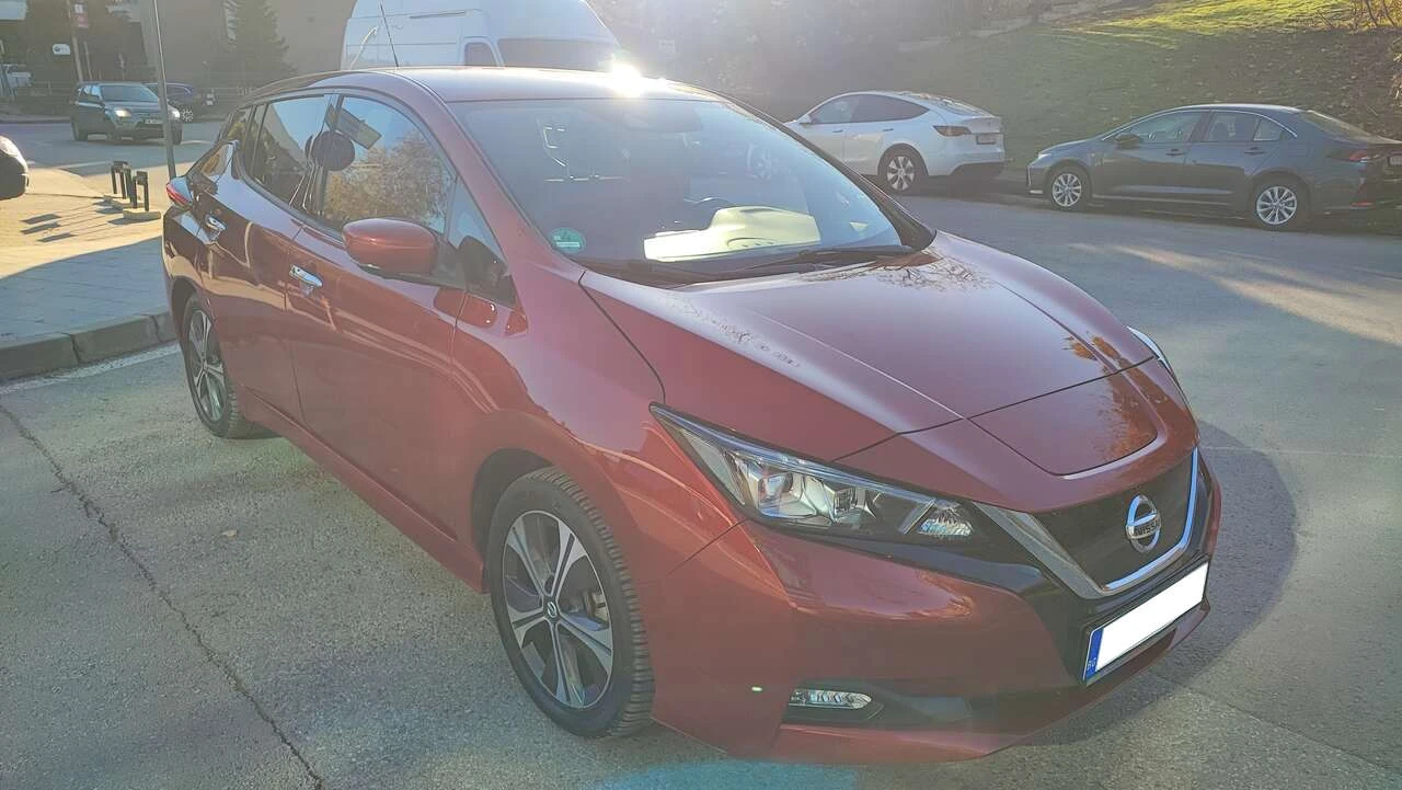 Nissan Leaf  N-Connectа 40kWh - изображение 2