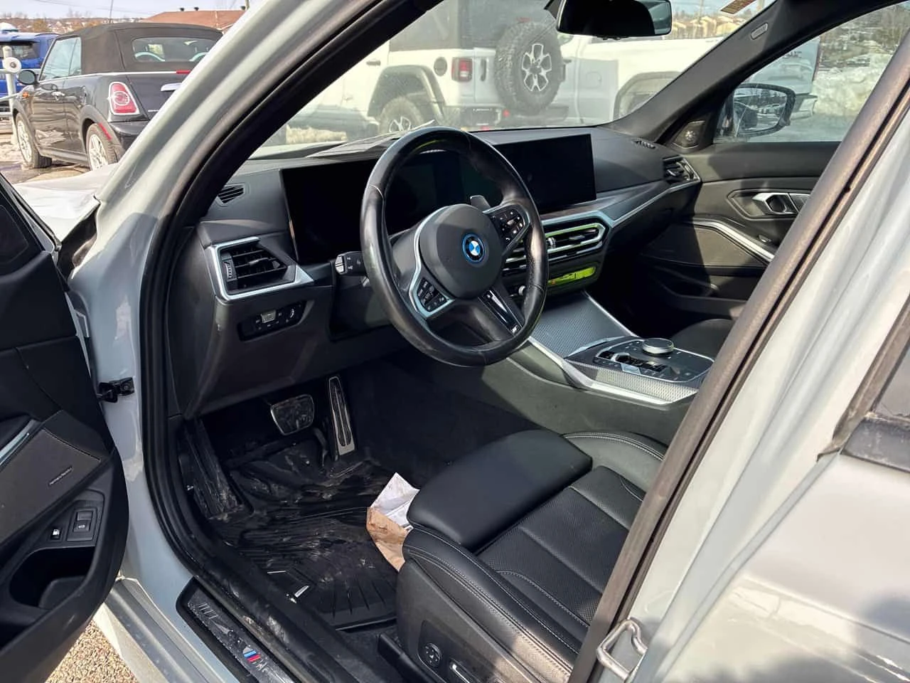 BMW 330 * xDrive * CARFAX * ДВА КЛЮЧА * KEYLESS, снимка 5 - Автомобили и джипове - 53907109