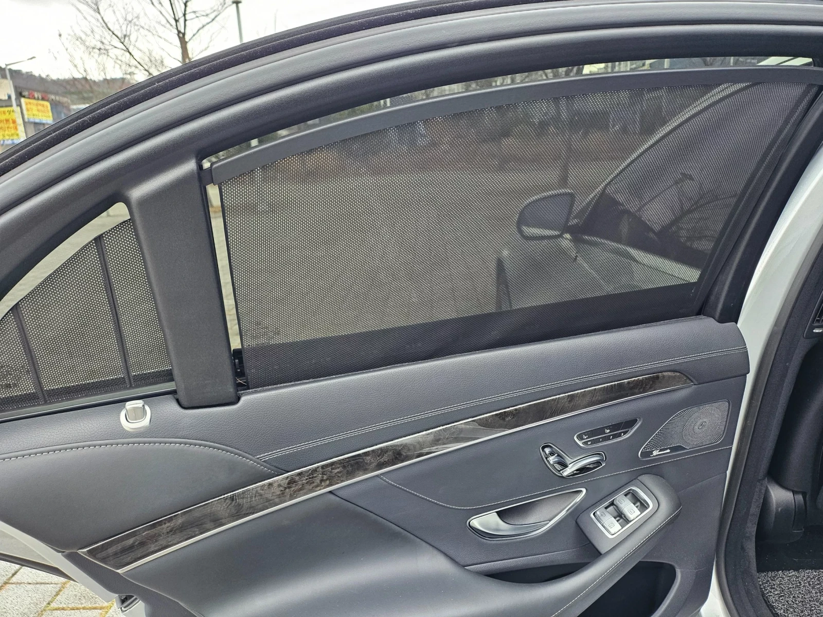 Mercedes-Benz S 550 L / DISTRONIC / BANG&OLUFESEN / TV / МАСАЖ / ОБДУХ, снимка 13 - Автомобили и джипове - 54009223