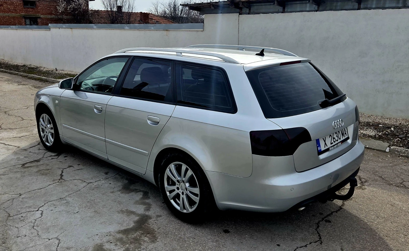 Audi A4 2.0 TDI, снимка 5 - Автомобили и джипове - 54198358