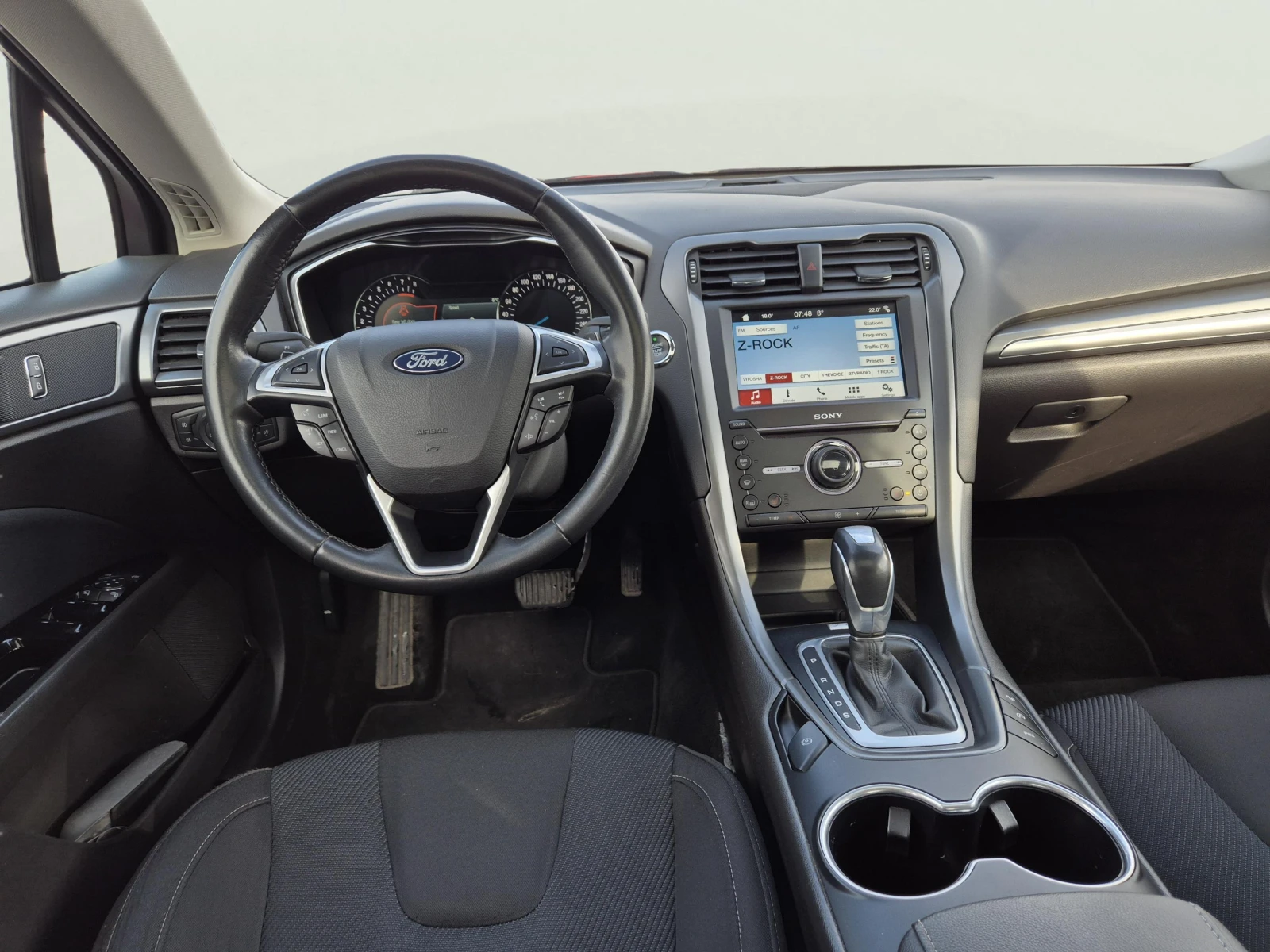 Ford Mondeo 1.5 EcoBoost, снимка 11 - Автомобили и джипове - 54541312