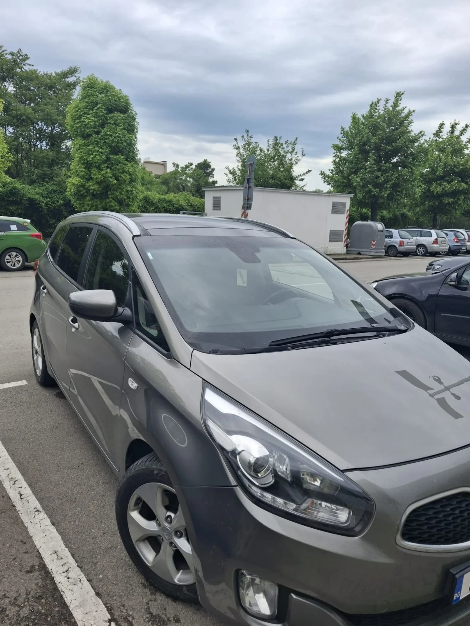 Kia Carens
