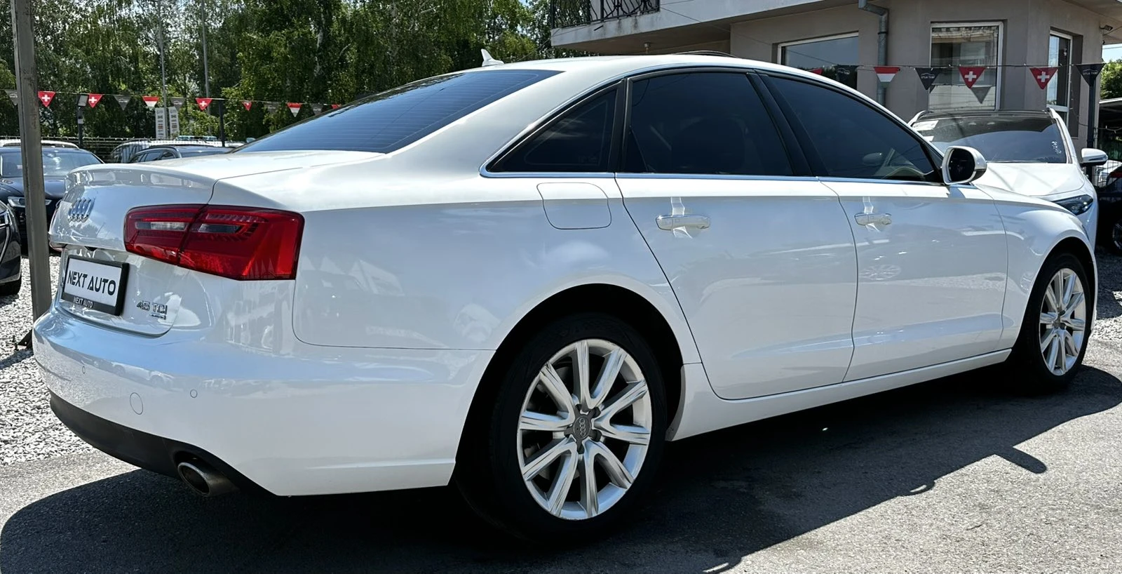 Audi A6 3.0TDI 245HP MATRIX ШИБЕДАХ DISTRONIC CAMERA EU6B, снимка 5 - Автомобили и джипове - 54802128